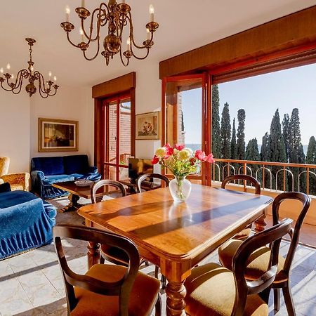 דירות סנרמו Portosole Attic - With Terrace And Private Parking מראה חיצוני תמונה