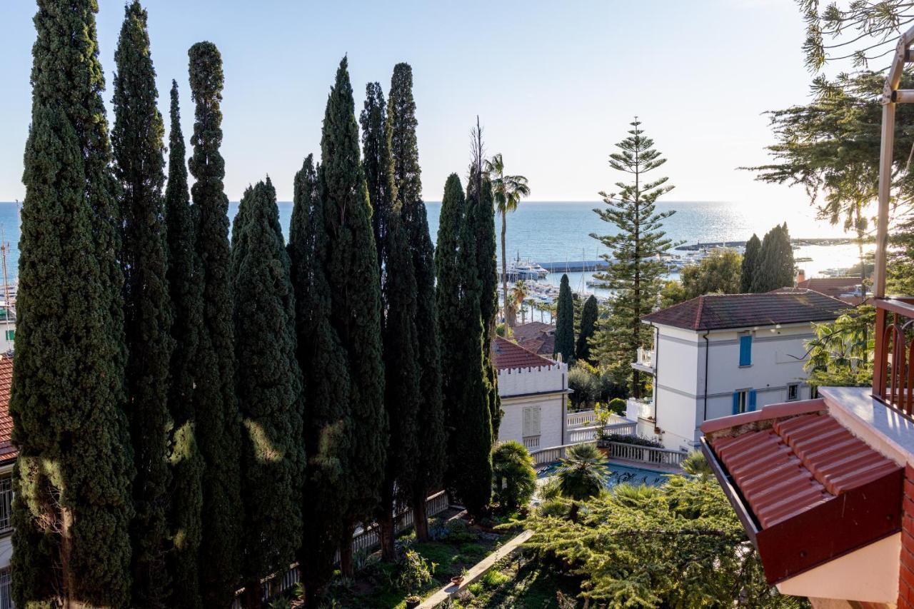דירות סנרמו Portosole Attic - With Terrace And Private Parking מראה חיצוני תמונה