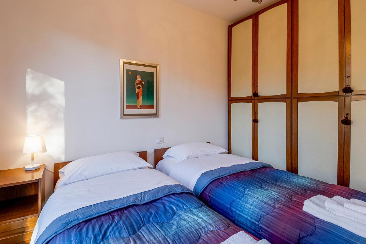 דירות סנרמו Portosole Attic - With Terrace And Private Parking מראה חיצוני תמונה