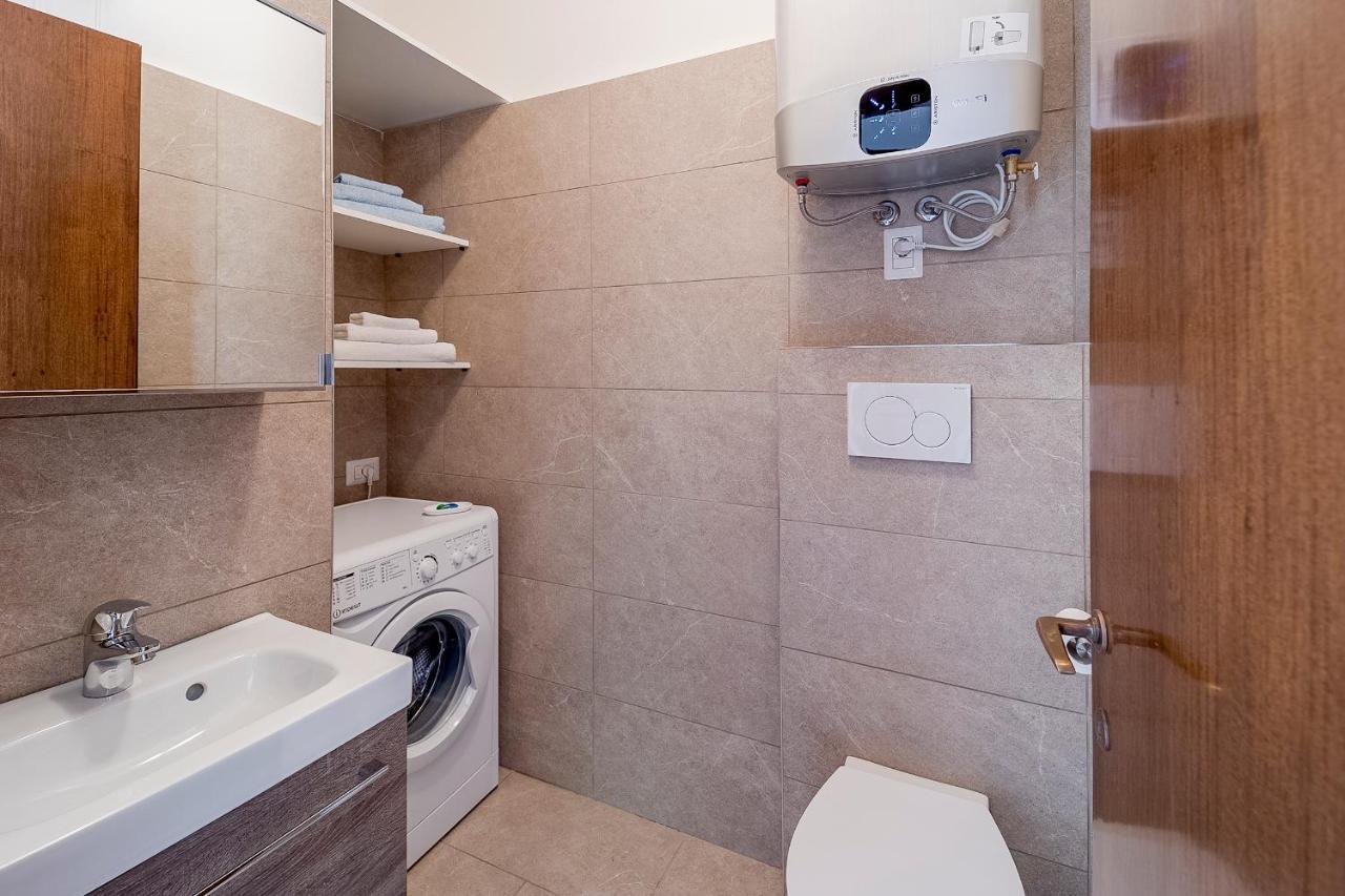 דירות סנרמו Portosole Attic - With Terrace And Private Parking מראה חיצוני תמונה